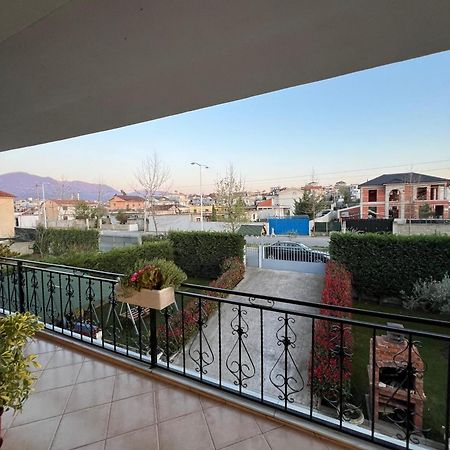 Villa Cerpja Kamez Esterno foto