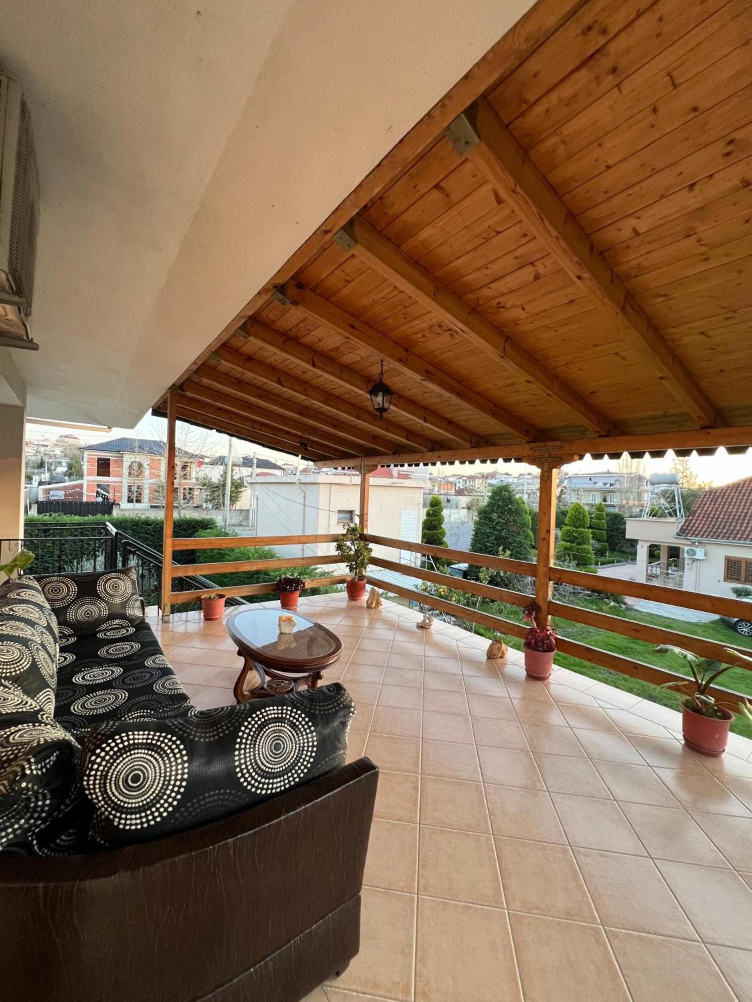 Villa Cerpja Kamez Esterno foto